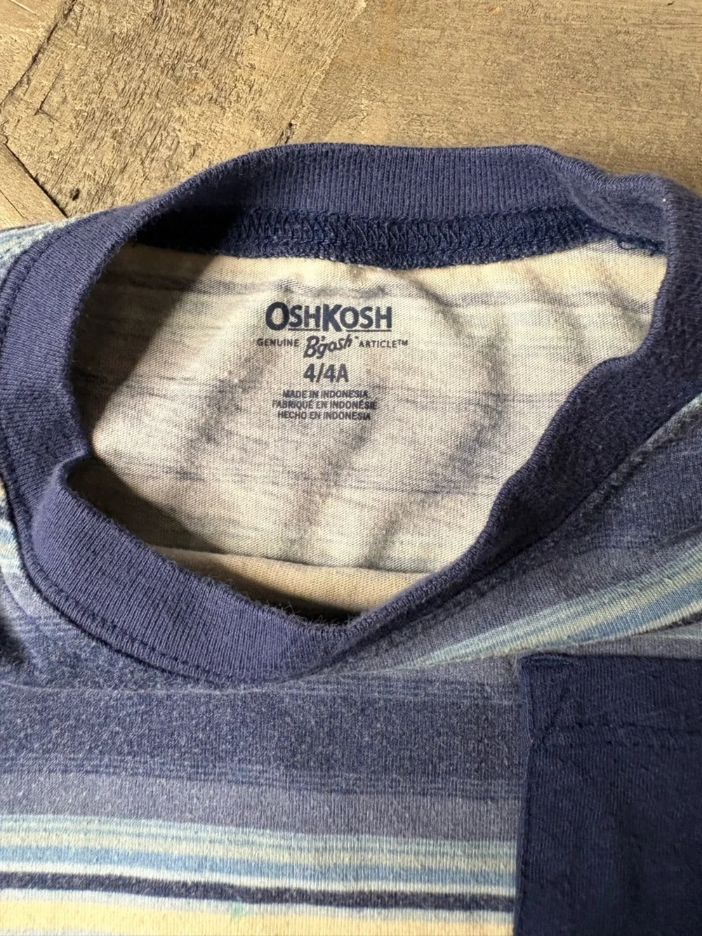 OshKosh B'gosh Blue Striped Short Sleeve Pocket Tee